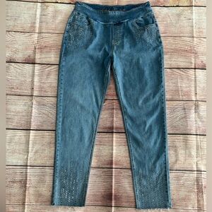 Ethyl • Pull On Skinny Jeans with Studded Accents - Size 10